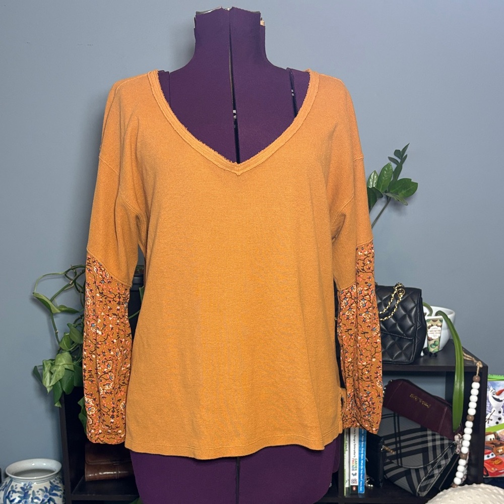 Anthropologie Annette Orange V-Neck Waffle knit Blouse with Patterned Sleeves